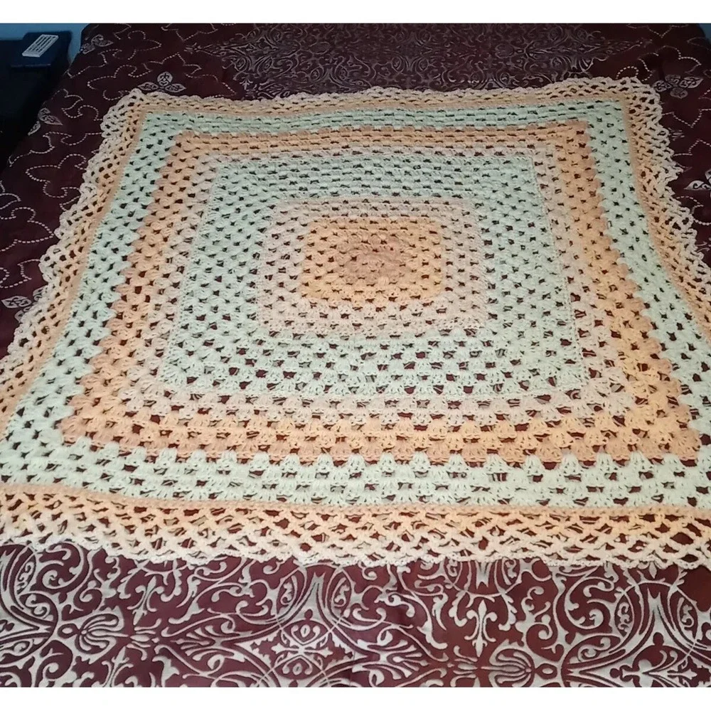 Vtg Handmade Granny Square Blanket‎ Afghan Crochet Knit Throw Blanket 50 x 45